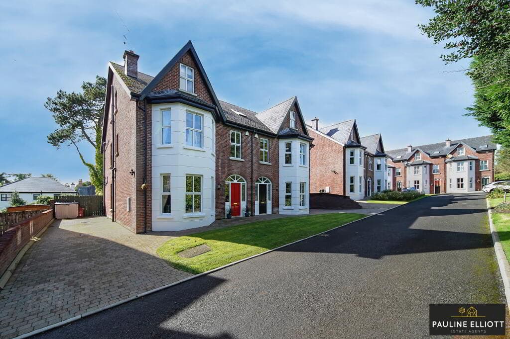 5 Drumlerry, Culmore Road, Derry, BT48 8GQ