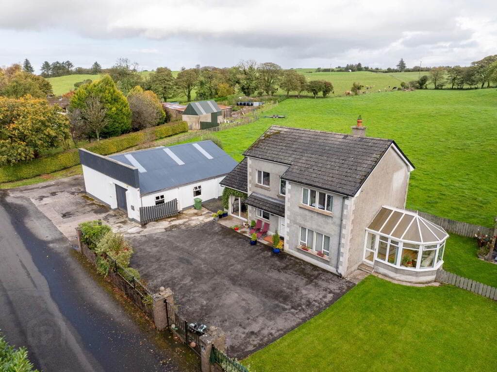 Laurelvale, Coa Road, Ballinamallard, Enniskillen, BT94 2AZ
