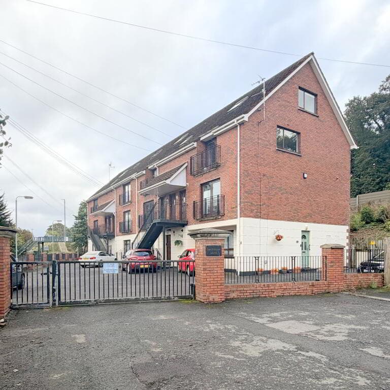 10 Sandymount Mews, Derriaghy, BT17 9HA