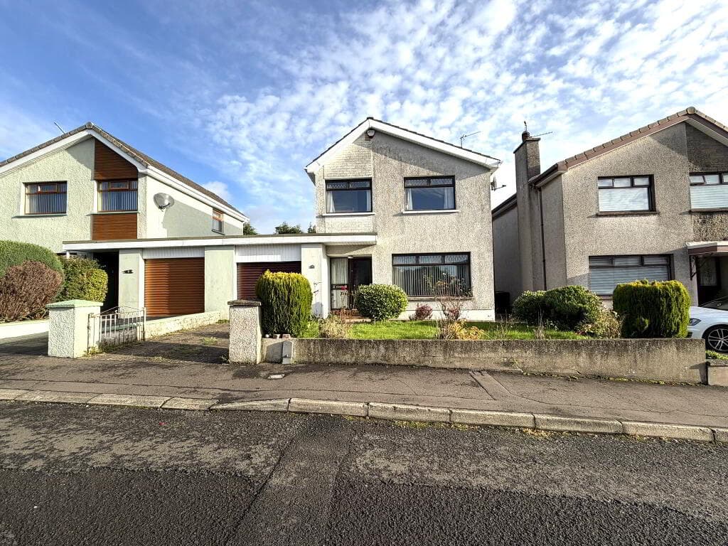 10 Ballyloughan Park, Ballymena, BT43 5HW