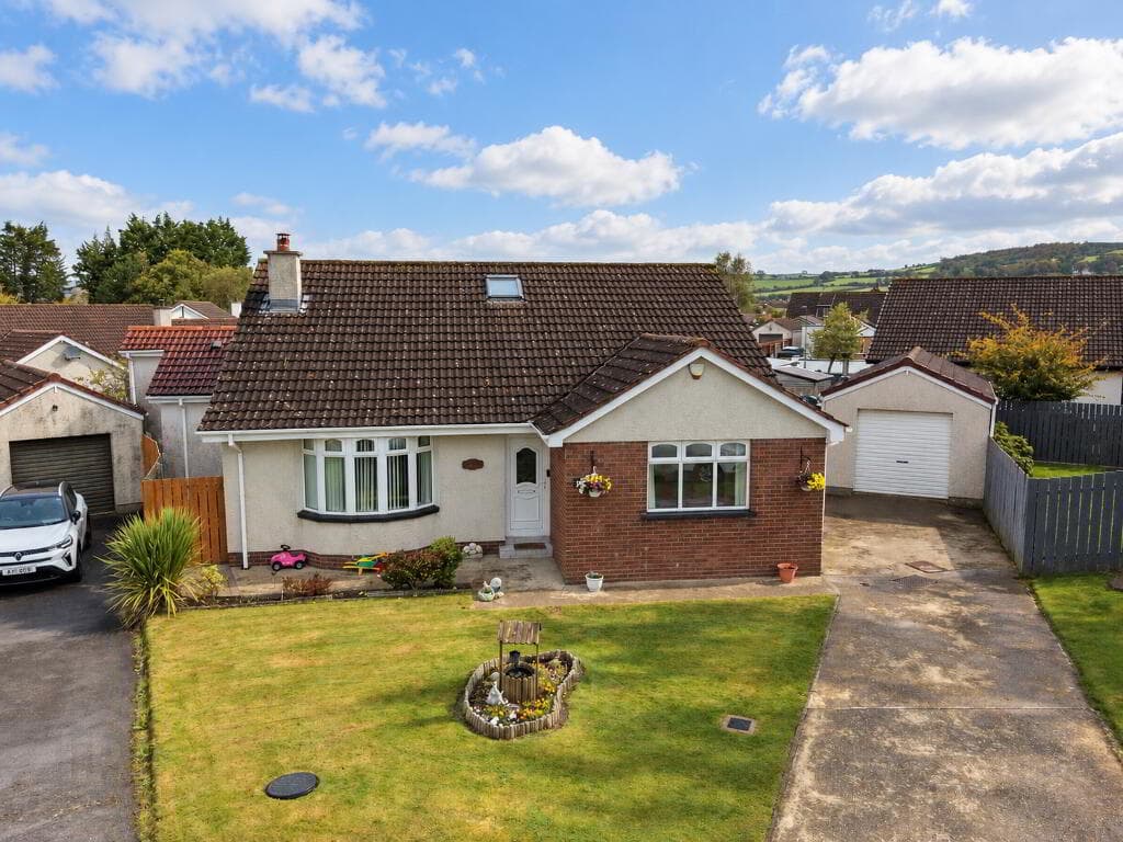 98 Duncastle Park, Newbuildings, L'Derry, BT47 2QL
