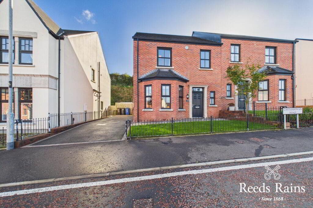 22 Castlegowan Road, Belfast, BT5 7WP