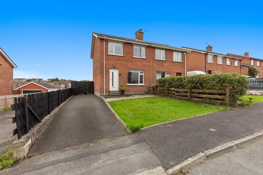 8 Penrhyn Park, Newtownards, BT23 8JW