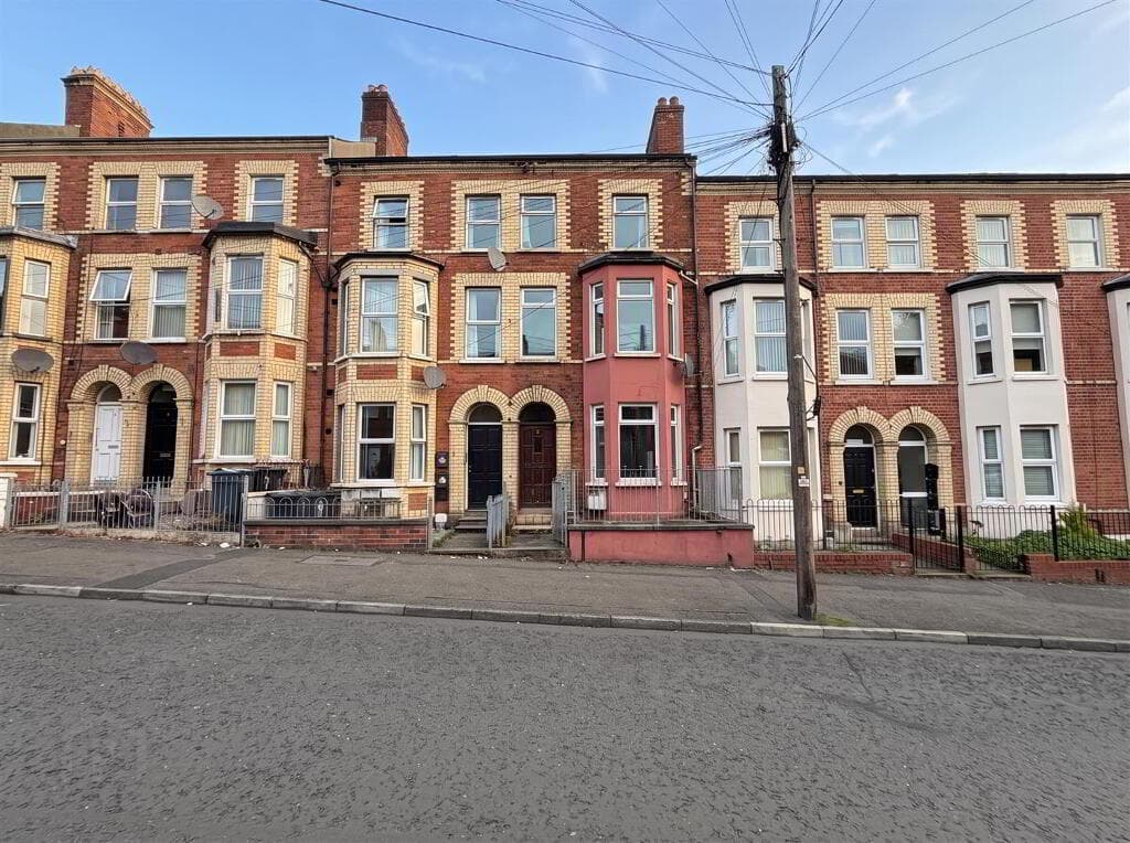 15 Jubilee Avenue, Belfast, BT15 3BX