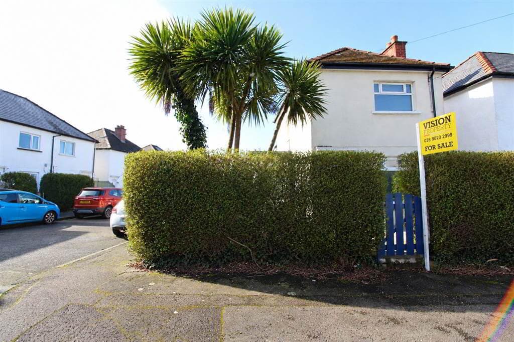 17 Dunraven Crescent, Belfast, BT5 5LE