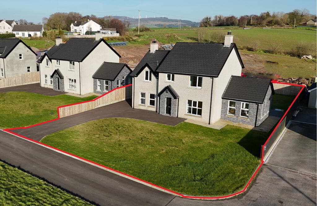 2 Scholars Green, Drumlegagh, Newtownstewart, BT78 4NX