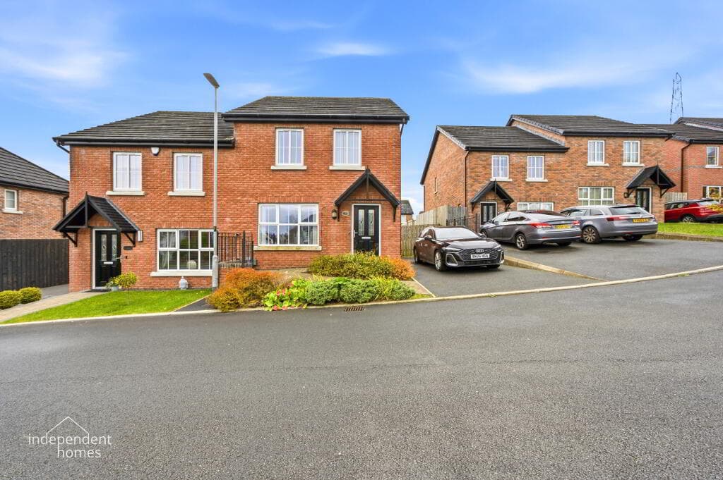 3 Porter Green View, Larne, BT40 2FA