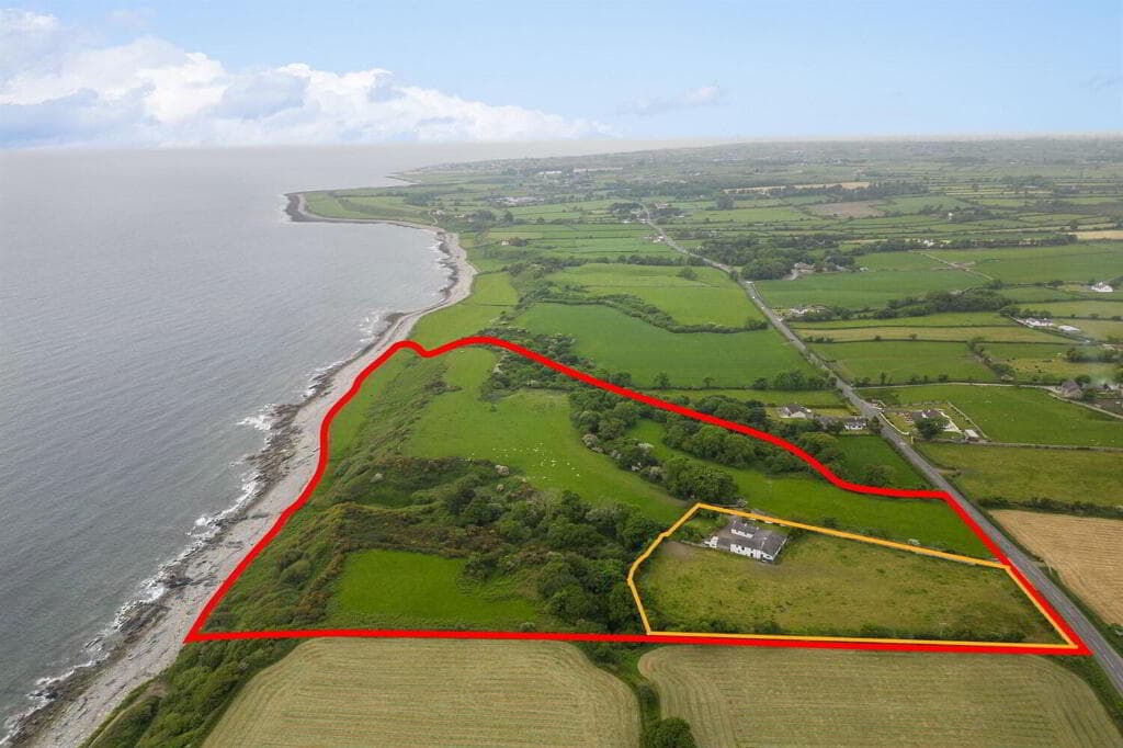 387 Glassdrumman Road, Annalong, BT34 4QN