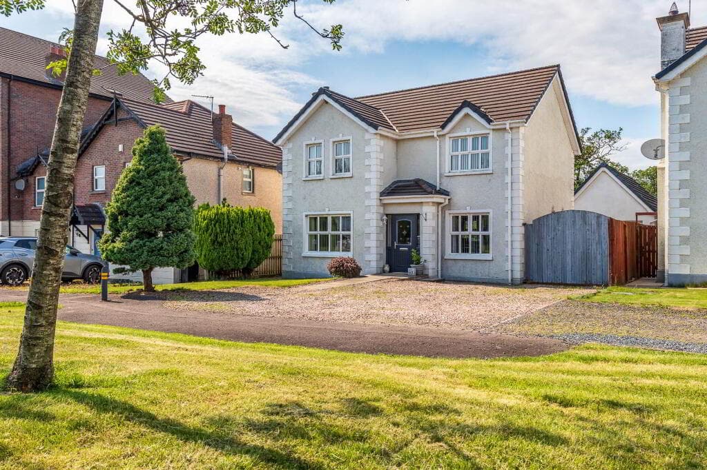 49 Gateside Manor, Ballyclare, BT39 9GA